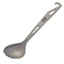 Spork de titanio con el abrelatas de la tapa